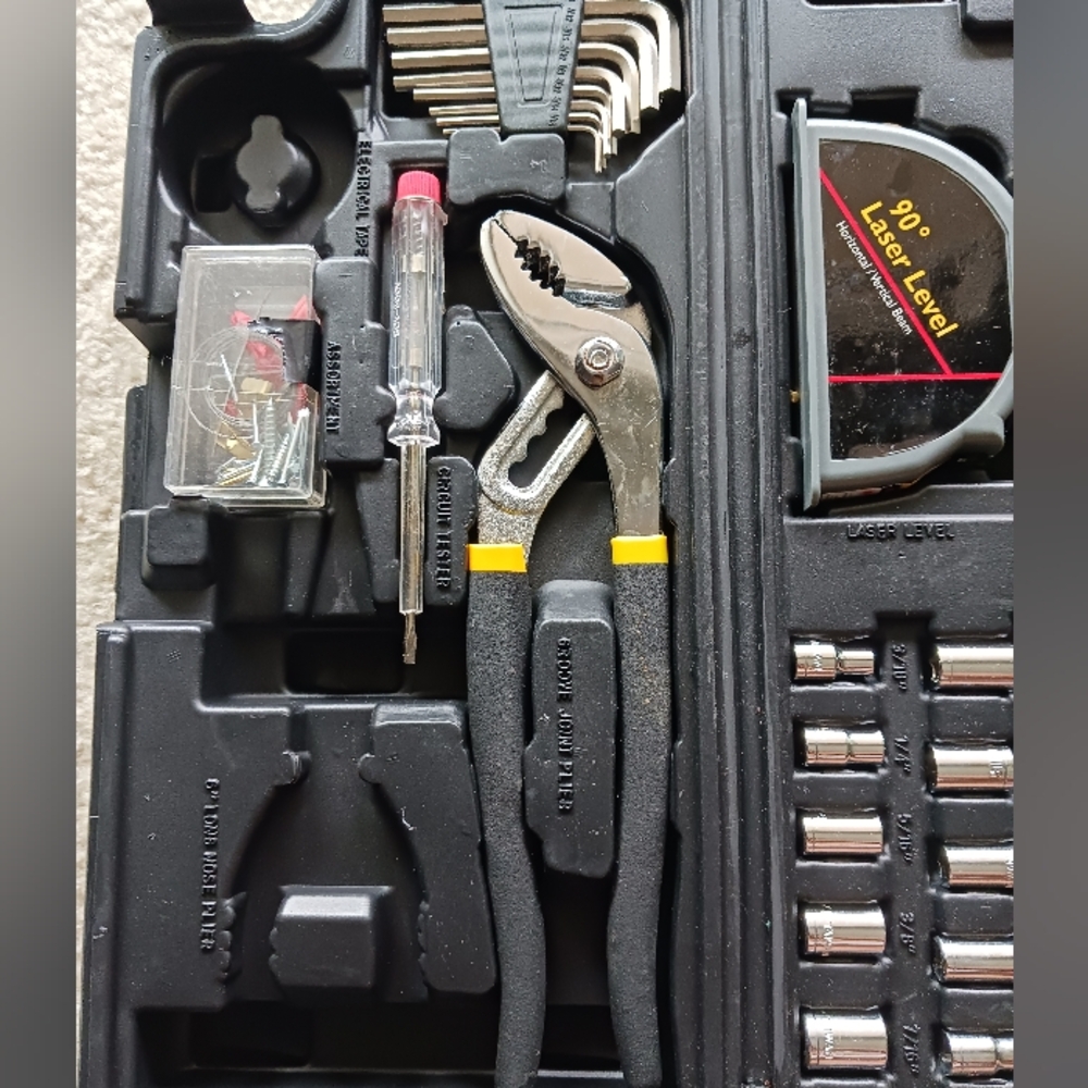 Tool Set - Picture 3 of 5